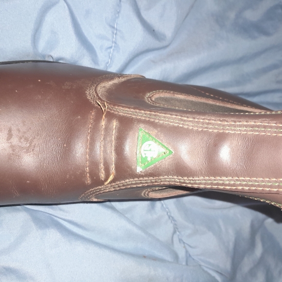 Safety slip on boots - Picture 4 of 11
